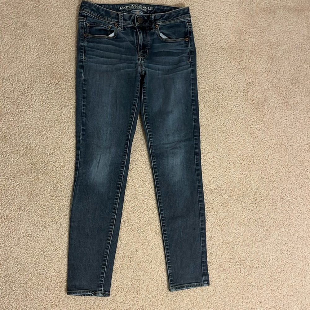 Brand: American Eagle. Style: super skinny jeans. Size: 6 Color: blue